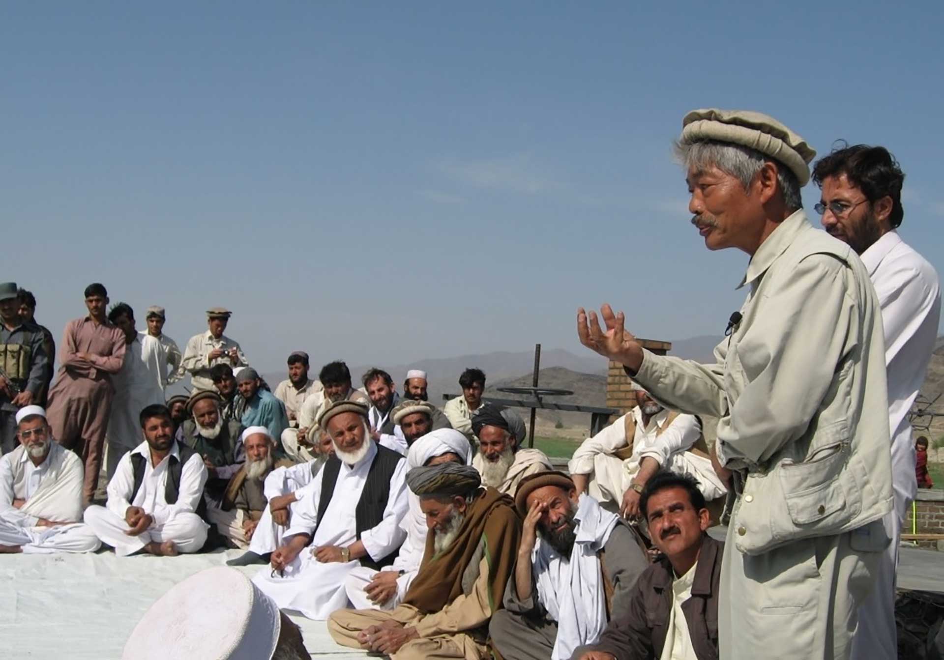 Dr. Nakamura Tetsu giving on-site guidance in Afghanistan